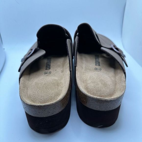 CUSHIONAIRE Women's Cork Footbed Platform Clog 8.5 WIDE BROWN - Picture 4 of 7